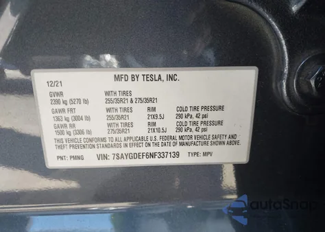 2022 Tesla Model Y Performance Dual Motor All-Wheel Drive z USA, uszkodzony, nr VIN 7SAYGDEF6NF337139